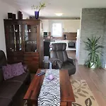 Biesterfeld Daire Bedekaspel